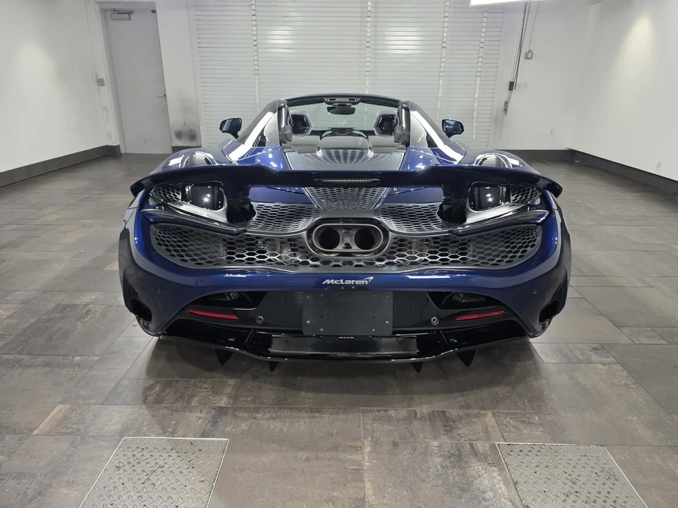 2027 McLaren 750S Spider - Image 5 of 25