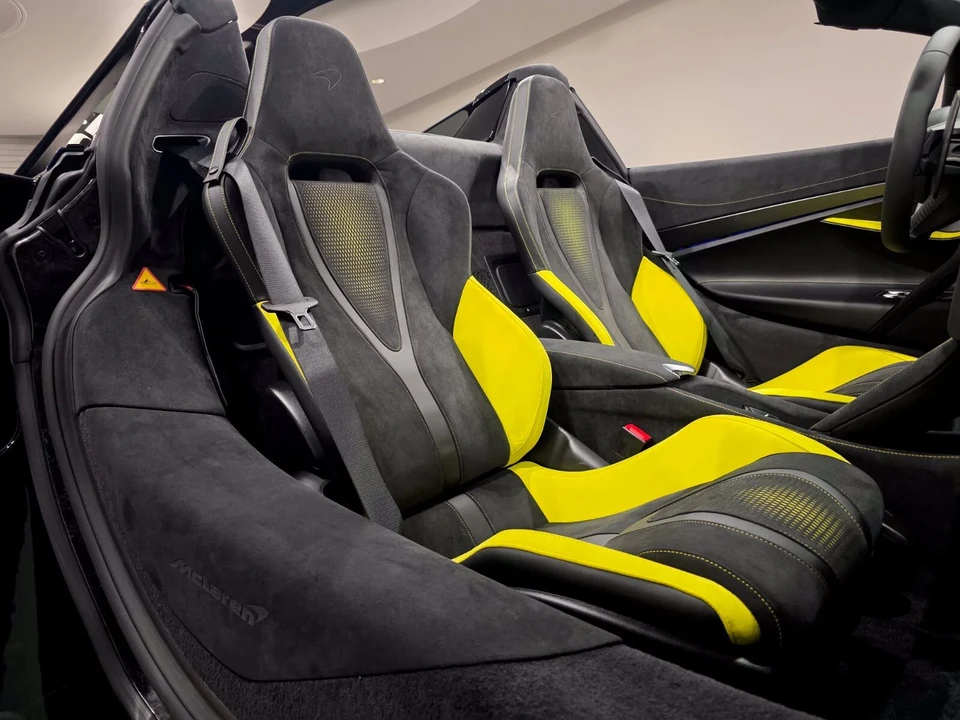 2027 McLaren 750S Spider - Image 23 of 25