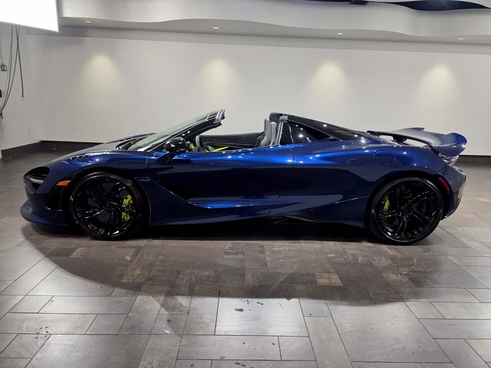 2027 McLaren 750S Spider - Image 3 of 25