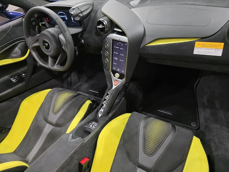 2027 McLaren 750S Spider - Image 24 of 25