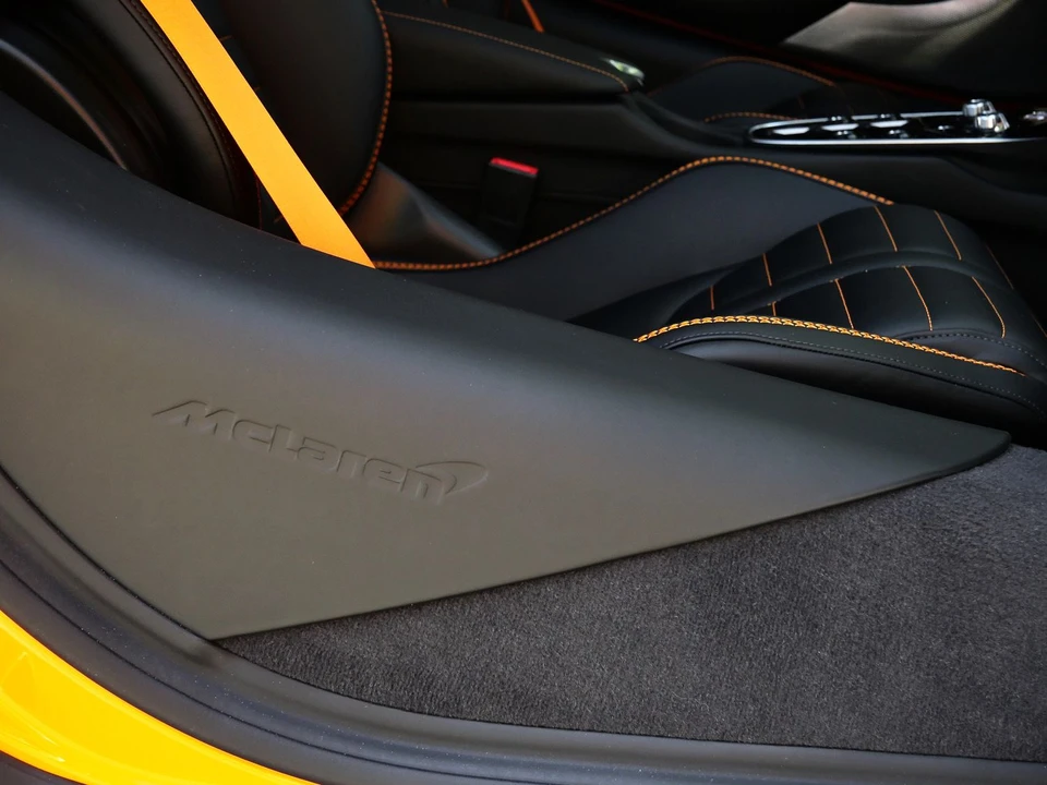 2027 McLaren GT - Image 24 of 26