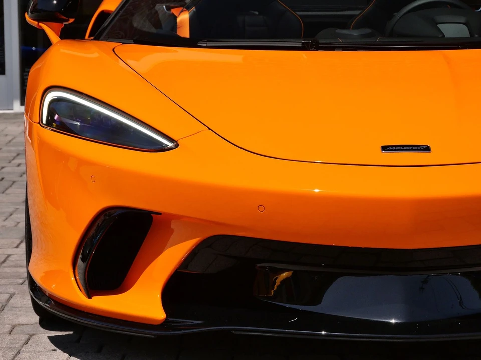 2027 McLaren GT - Image 6 of 26