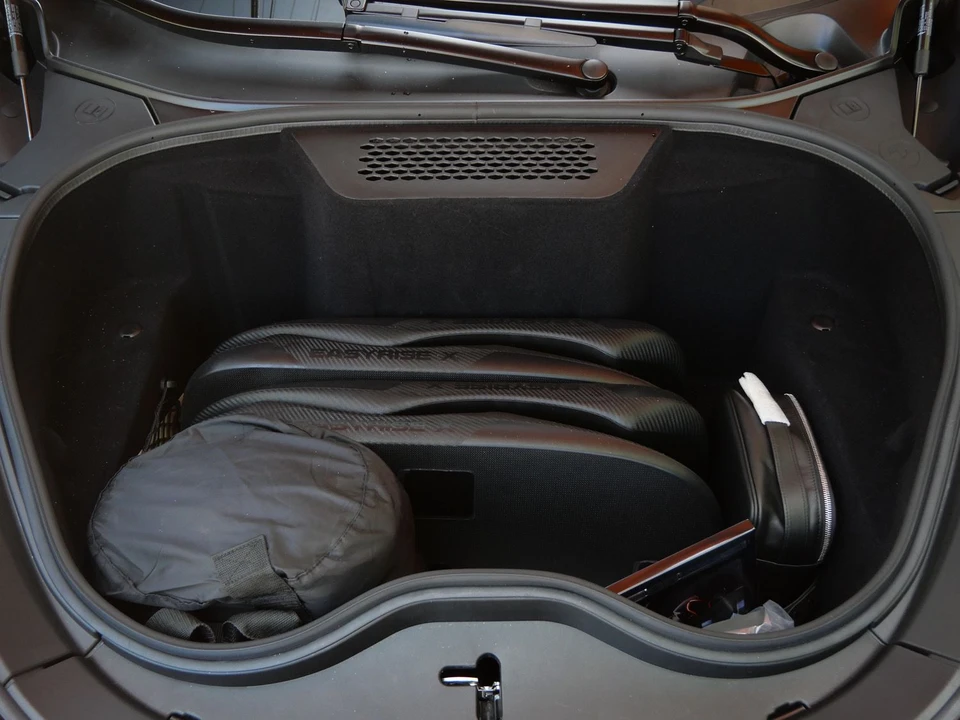 2027 McLaren GT - Image 25 of 26