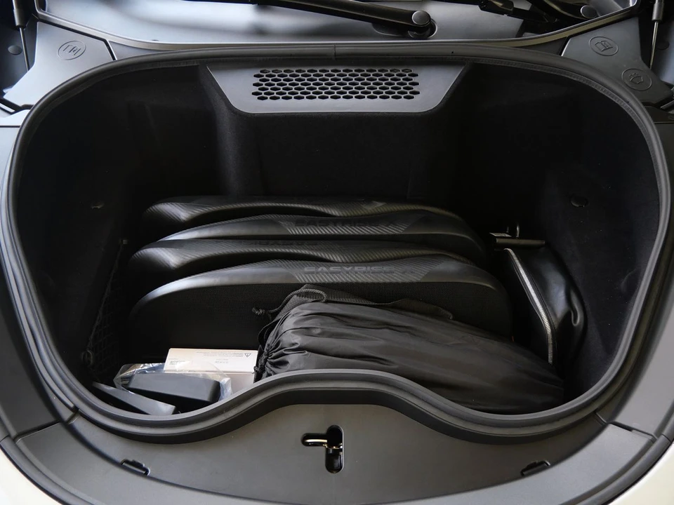 2027 McLaren GT - Image 23 of 24