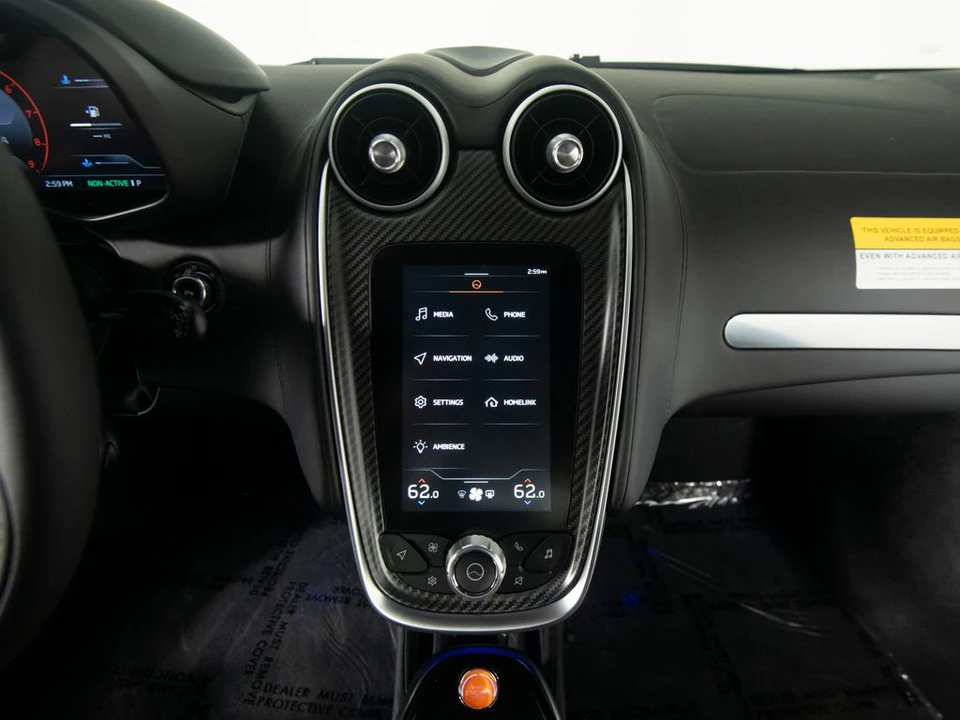 2027 McLaren GT - Image 18 of 31