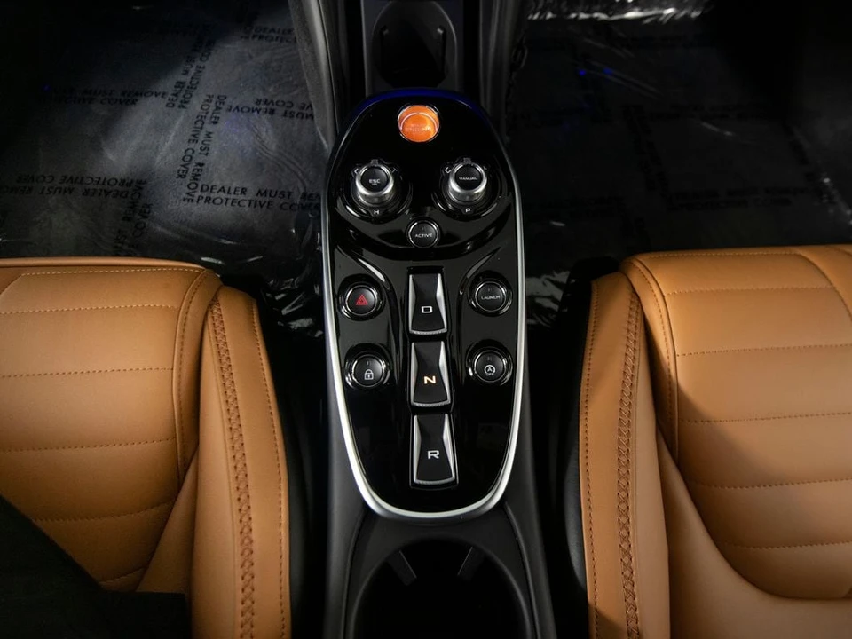 2027 McLaren GT - Image 22 of 31