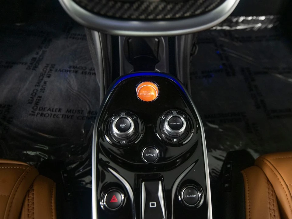 2027 McLaren GT - Image 20 of 31