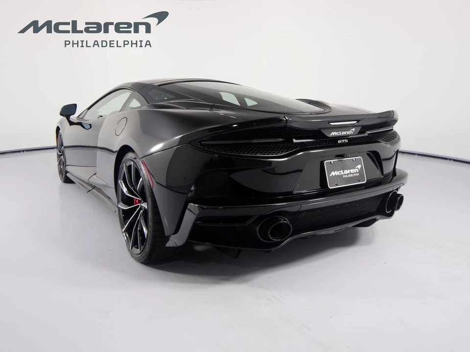 2027 McLaren GT - Image 7 of 31