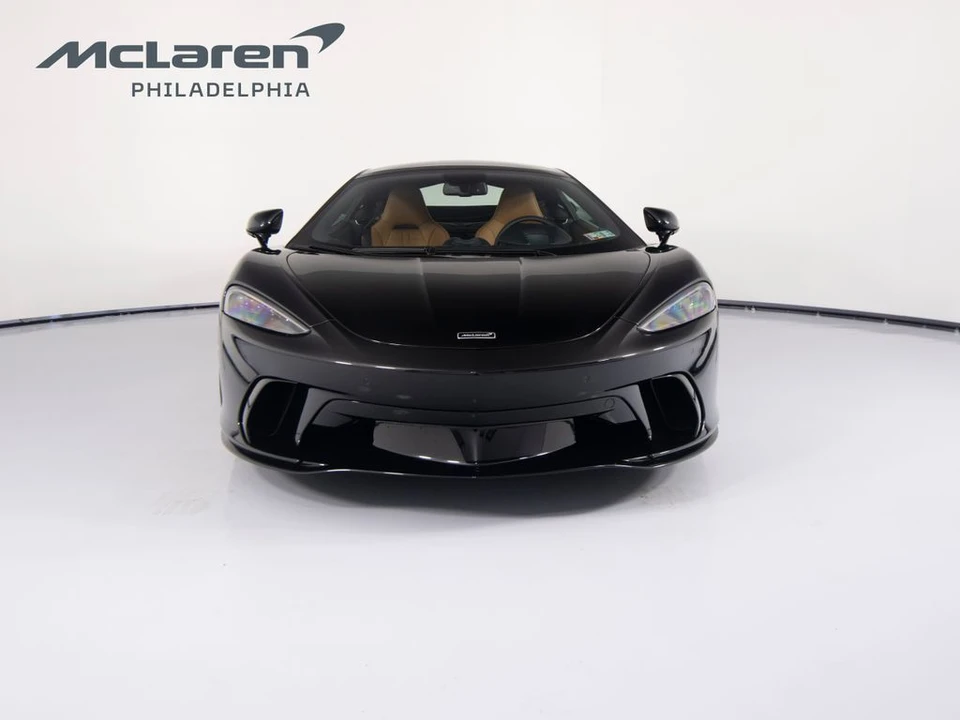 2027 McLaren GT - Image 3 of 31