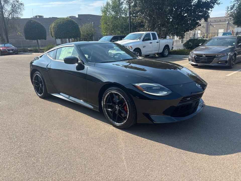 2027 Nissan Z 7th Gen - Image 13 of 31