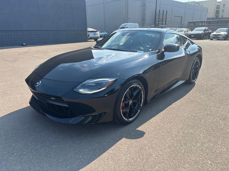 2027 Nissan Z 7th Gen - Image 10 of 31