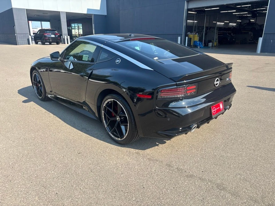 2027 Nissan Z 7th Gen - Image 7 of 31