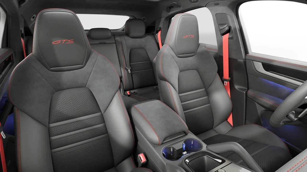 2027 Porsche 9Y0/9Y3 Cayenne GTS - Image 12 of 14