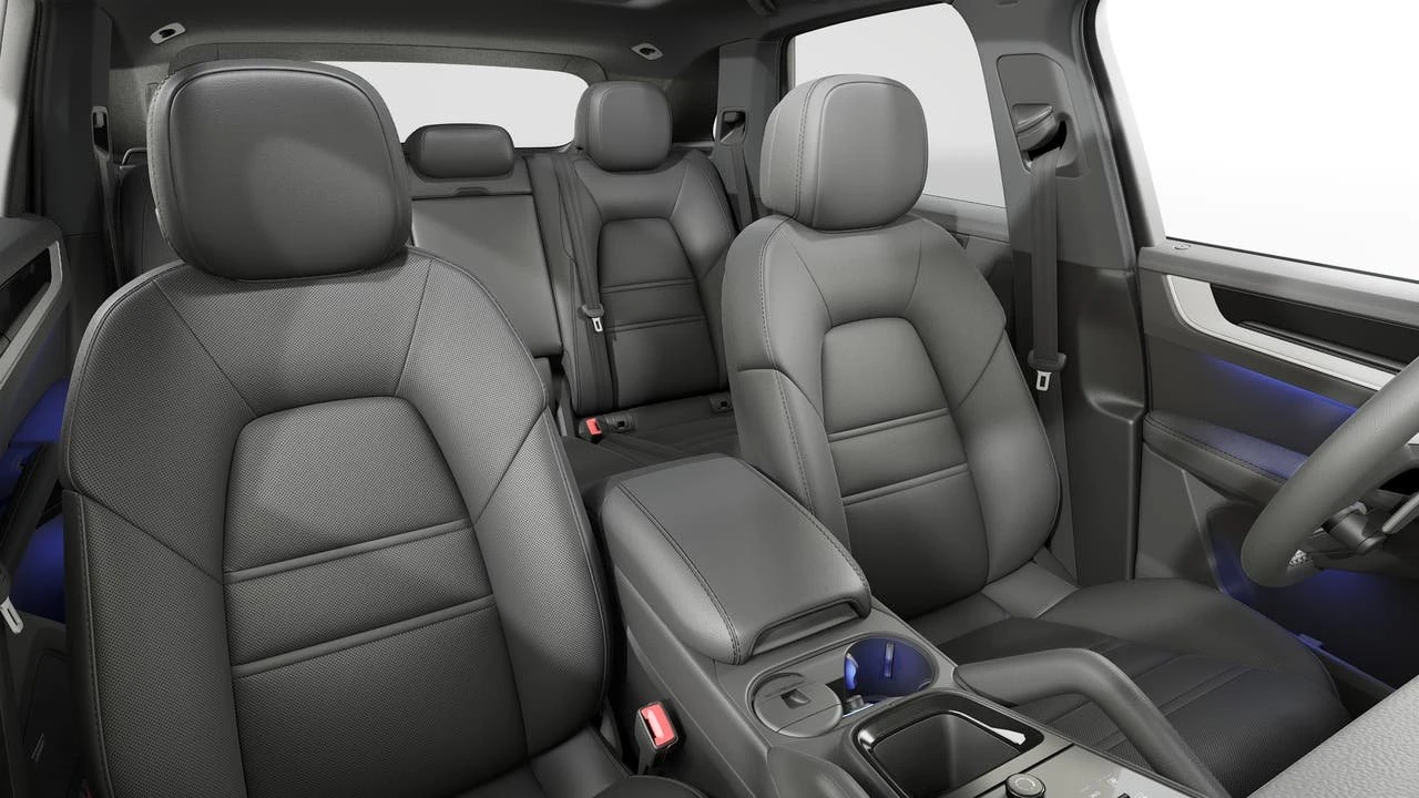 2027 Porsche 9Y0/9Y3 Cayenne S - Image 12 of 14