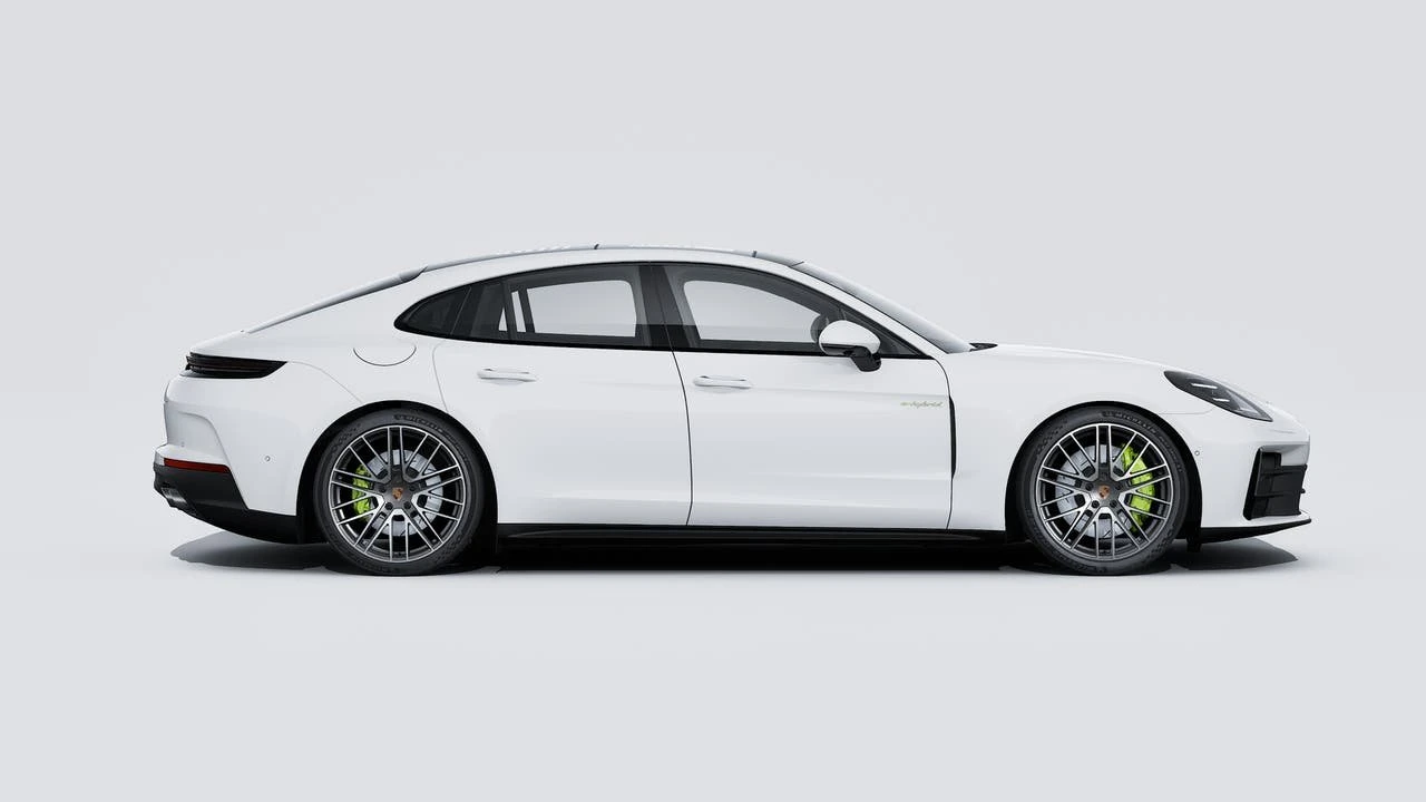 2027 Porsche 976 Panamera - Image 6 of 14