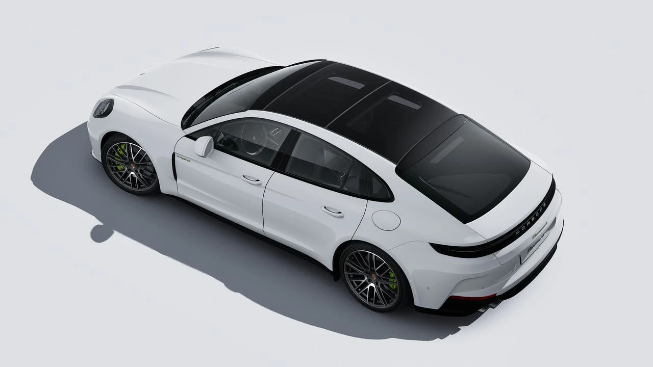 2027 Porsche 976 Panamera - Image 4 of 14