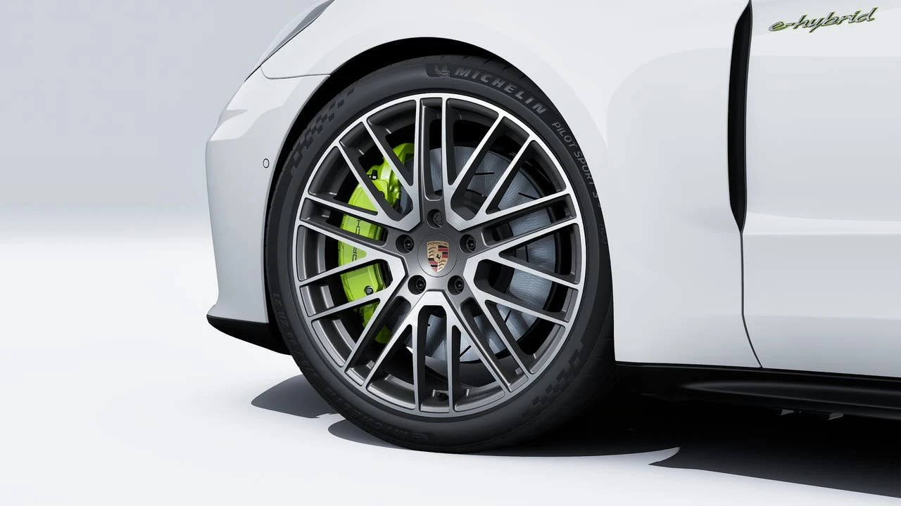 2027 Porsche 976 Panamera - Image 10 of 14