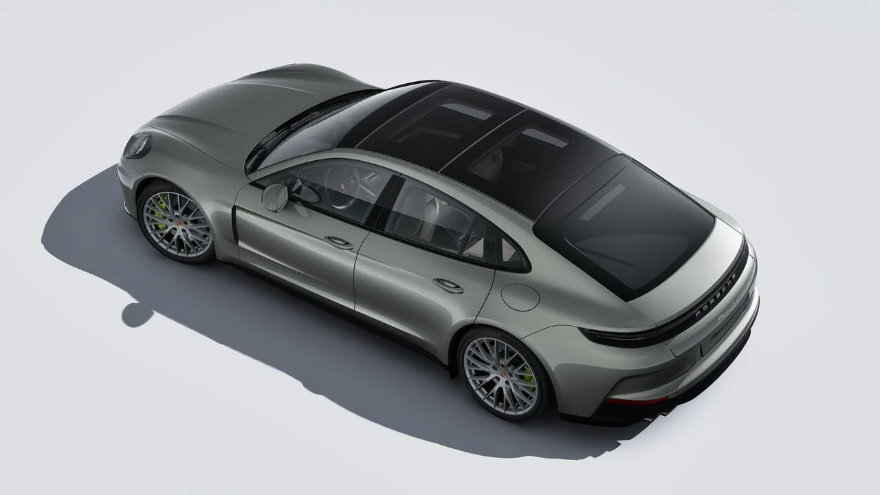 2027 Porsche 976 Panamera - Image 4 of 14