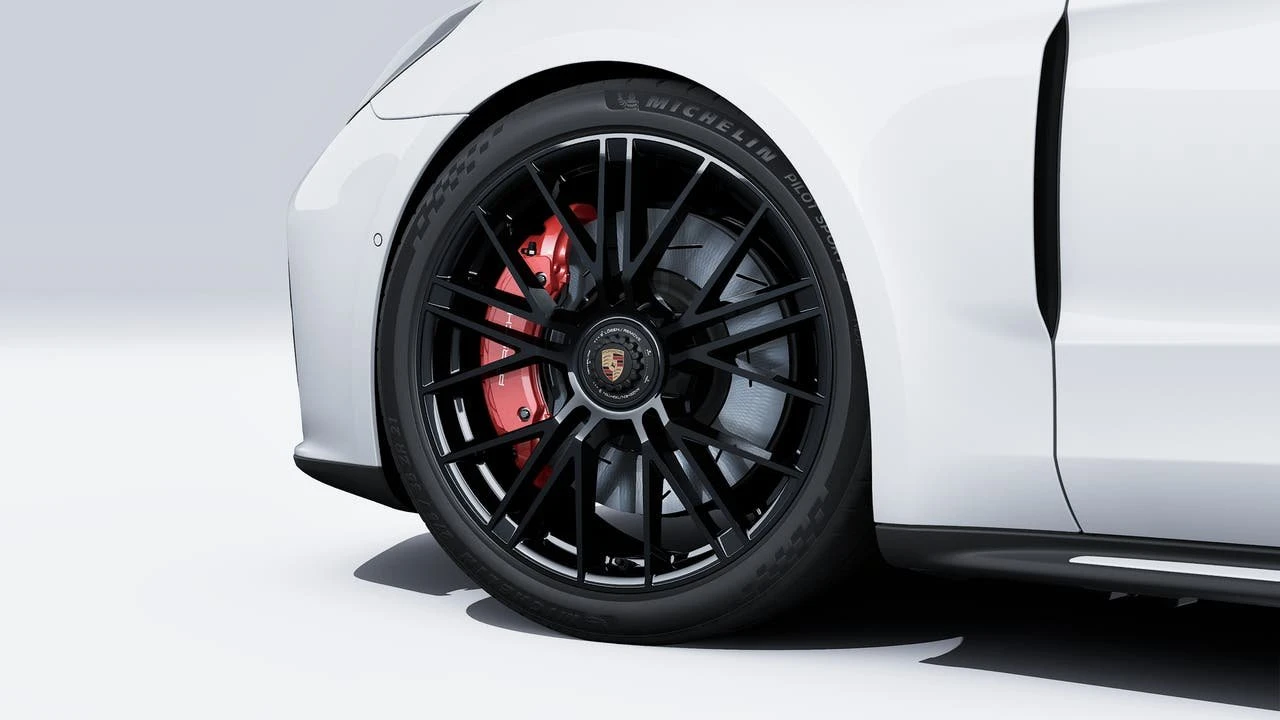 2027 Porsche Panamera - Image 10 of 14