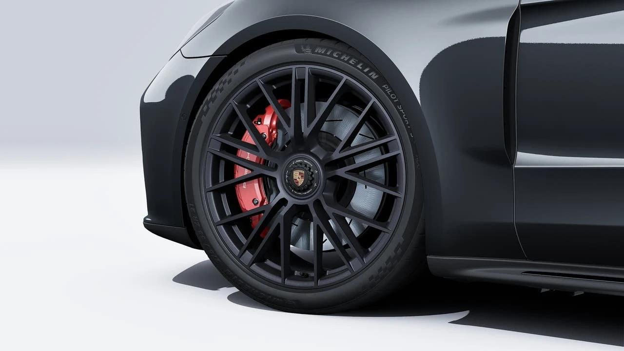 2027 Porsche Panamera - Image 10 of 14