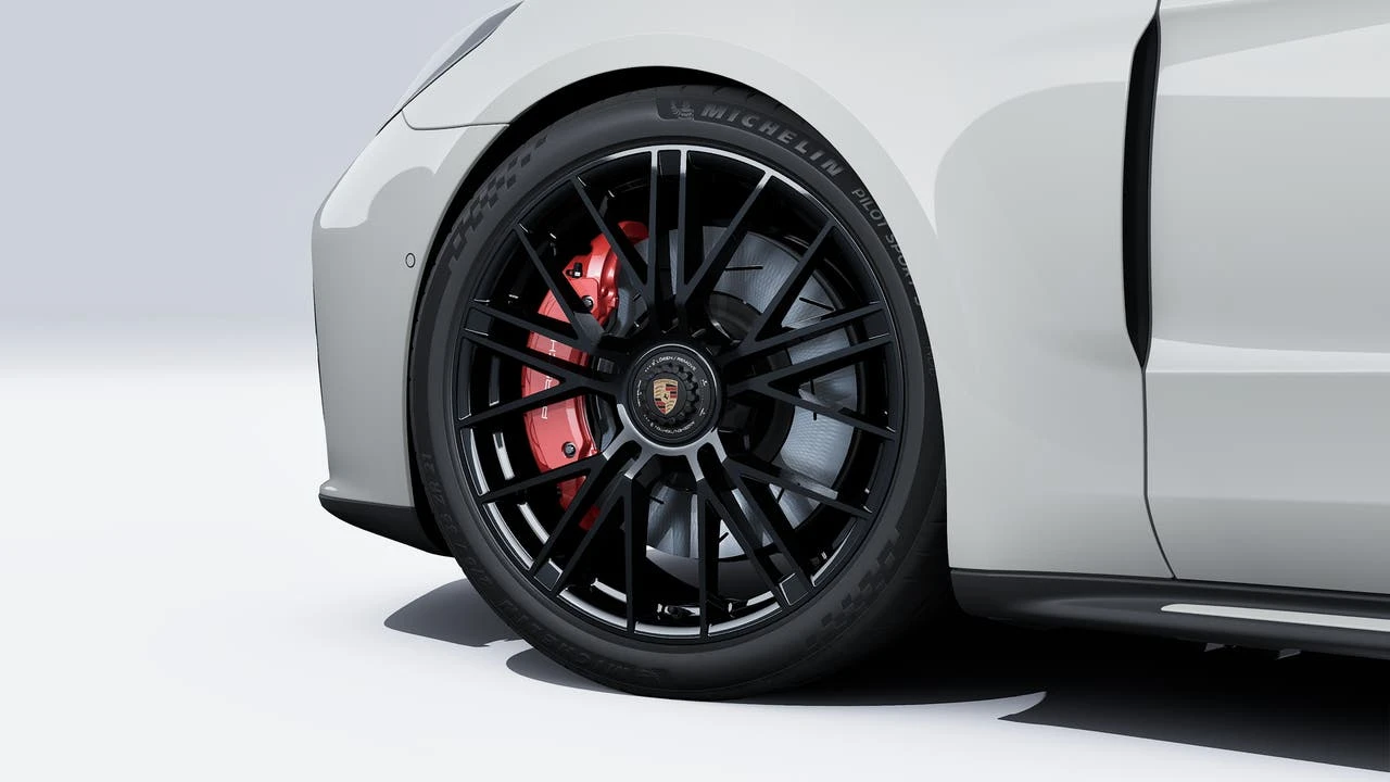 2027 Porsche Panamera - Image 10 of 14
