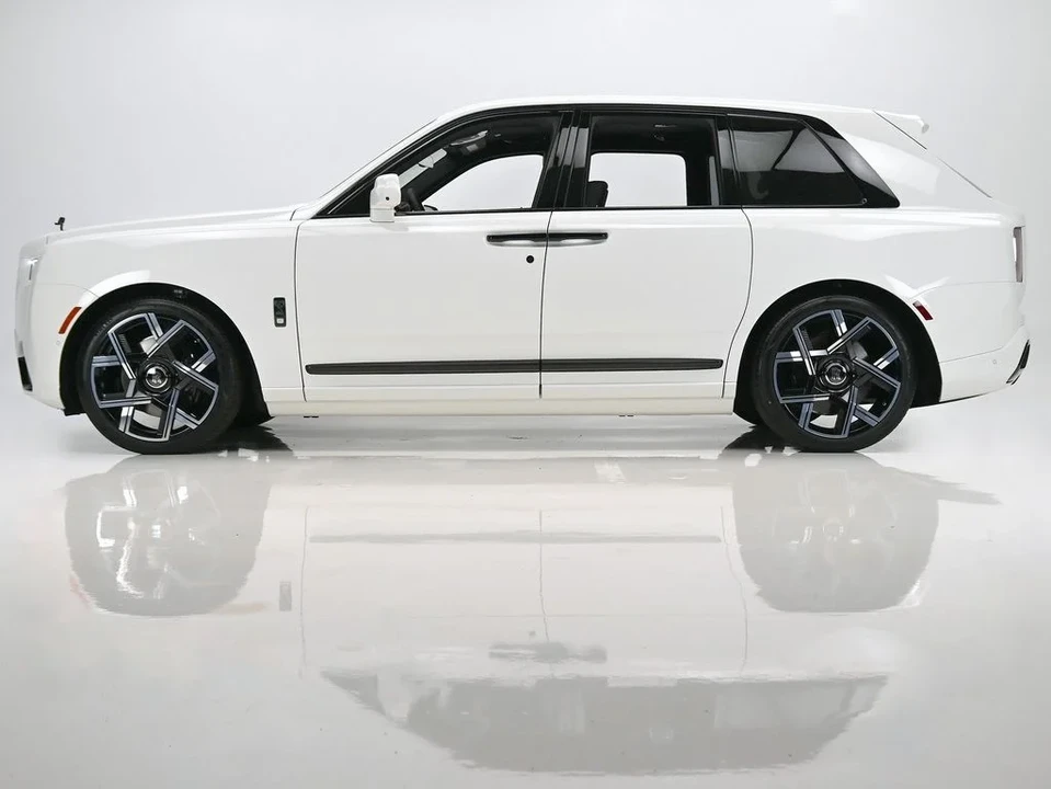 2027 Rolls-Royce Cullinan Black Badge - Image 3 of 31