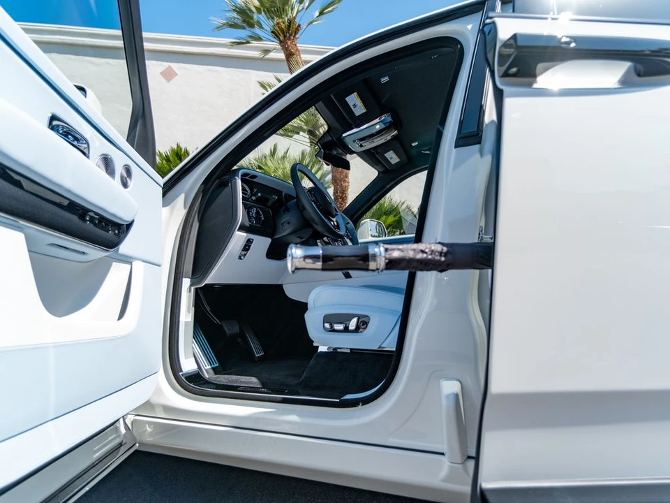 2027 Rolls-Royce Cullinan Black Badge - Image 27 of 31