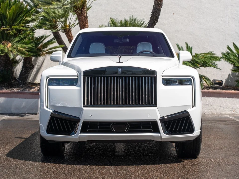 2027 Rolls-Royce Cullinan Black Badge - Image 5 of 31