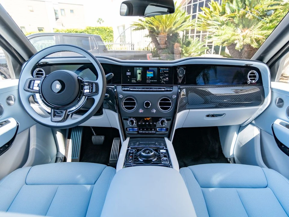 2027 Rolls-Royce Cullinan Black Badge - Image 4 of 31