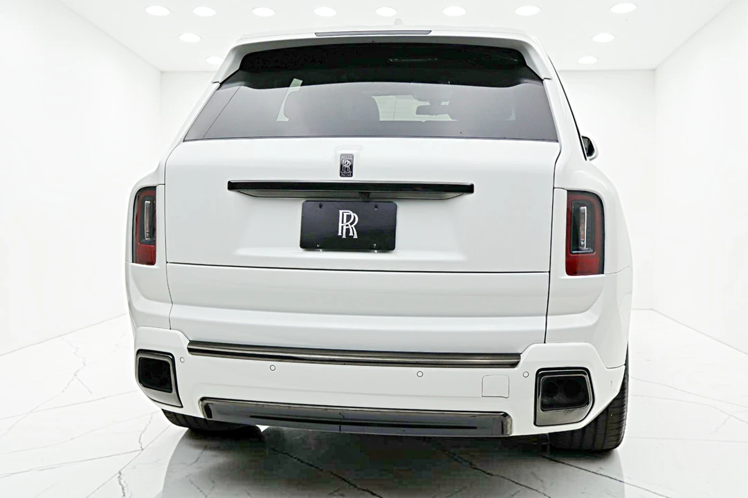 2027 Rolls-Royce Cullinan Black Badge - Image 10 of 31