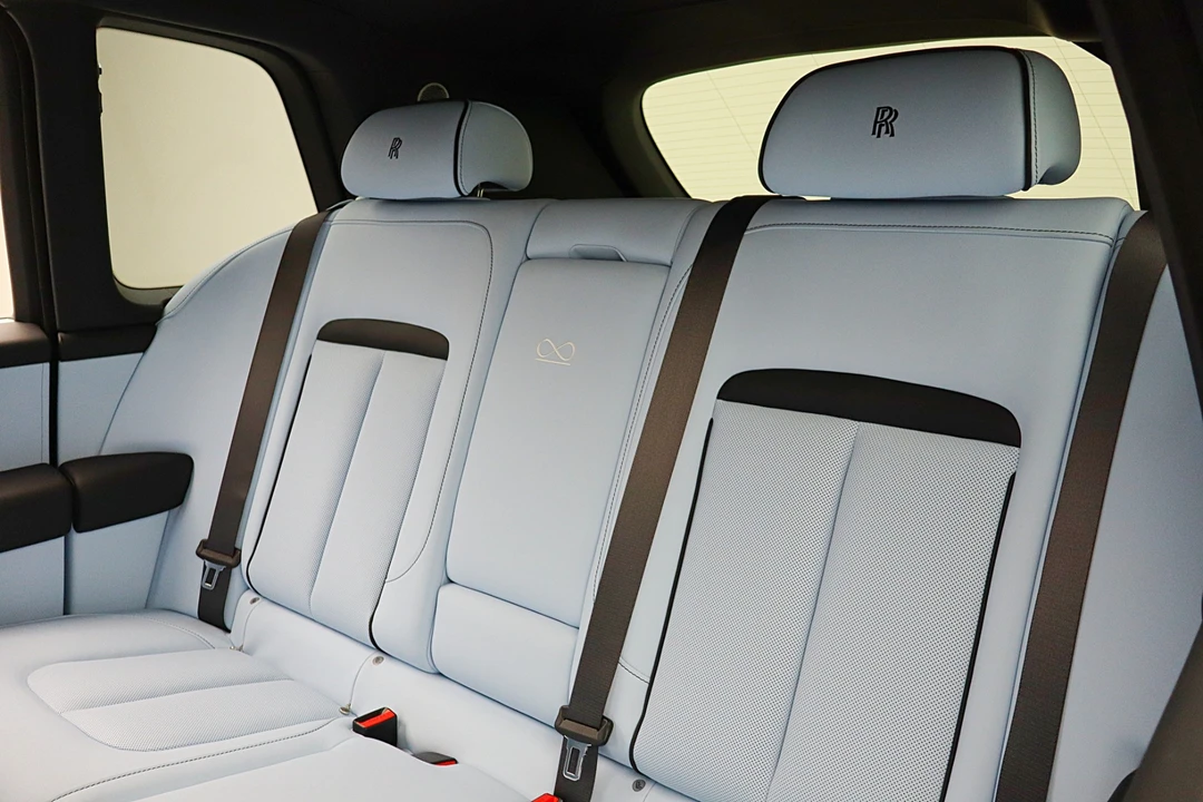 2027 Rolls-Royce Cullinan Black Badge - Image 27 of 31