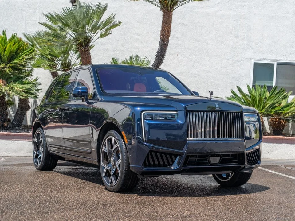 2027 Rolls-Royce Cullinan Black Badge - Image 19 of 31