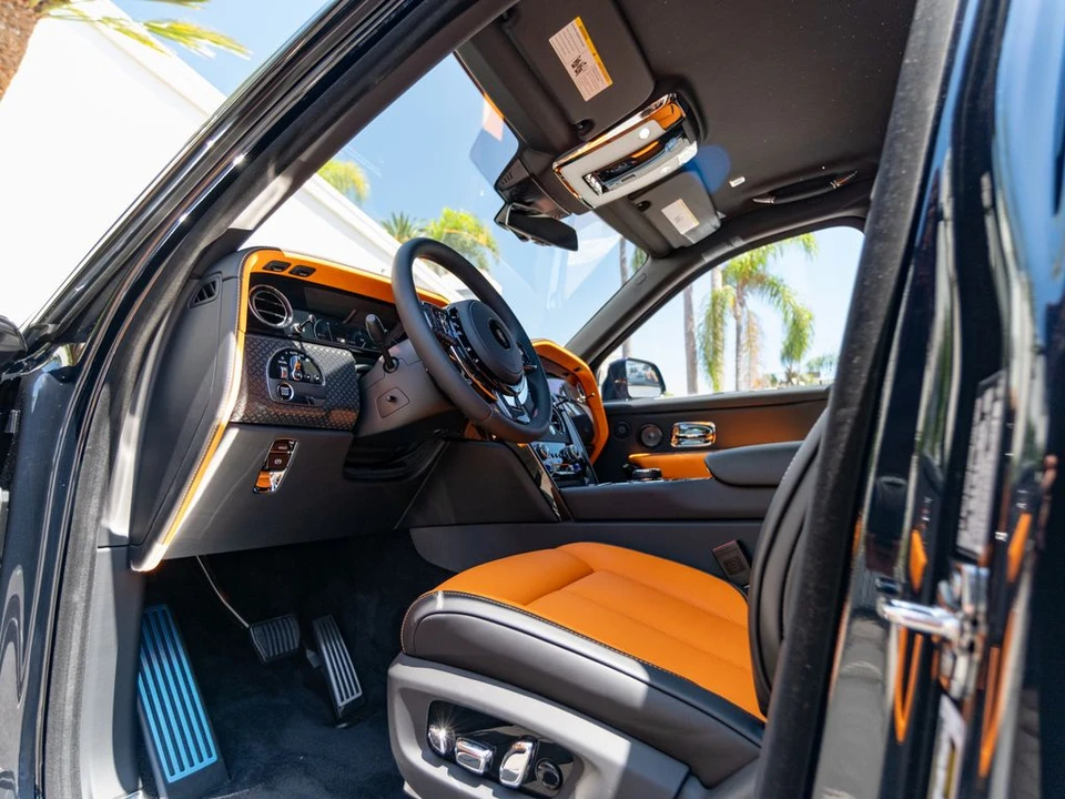 2027 Rolls-Royce Cullinan Black Badge - Image 23 of 31