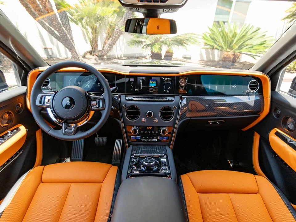 2027 Rolls-Royce Cullinan Black Badge - Image 4 of 31