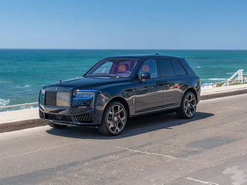 2027 Rolls-Royce Black Badge Cullinan