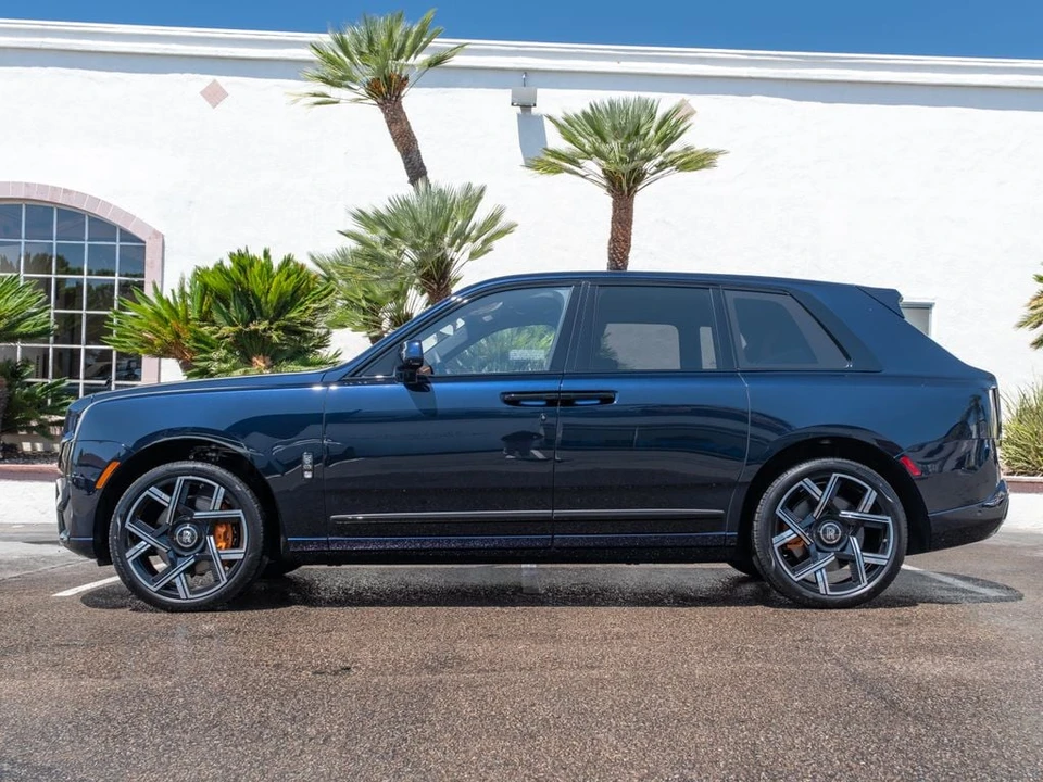 2027 Rolls-Royce Cullinan Black Badge - Image 3 of 31