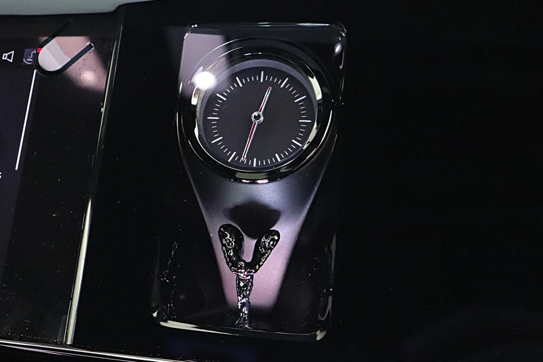 2027 Rolls-Royce Cullinan Black Badge - Image 26 of 31
