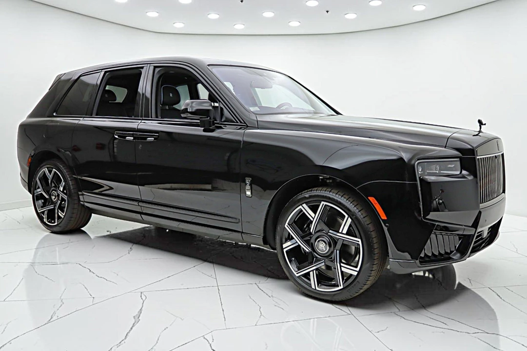 2027 Rolls-Royce Cullinan Black Badge - Image 17 of 31