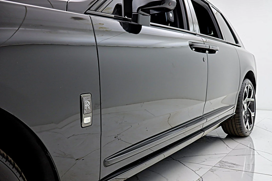 2027 Rolls-Royce Cullinan Black Badge - Image 23 of 31