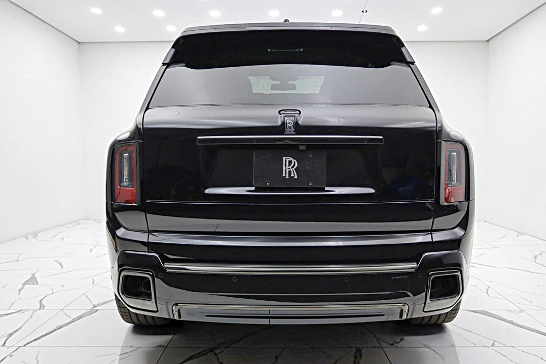 2027 Rolls-Royce Cullinan Black Badge - Image 9 of 31