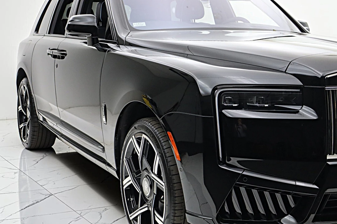 2027 Rolls-Royce Cullinan Black Badge - Image 18 of 31