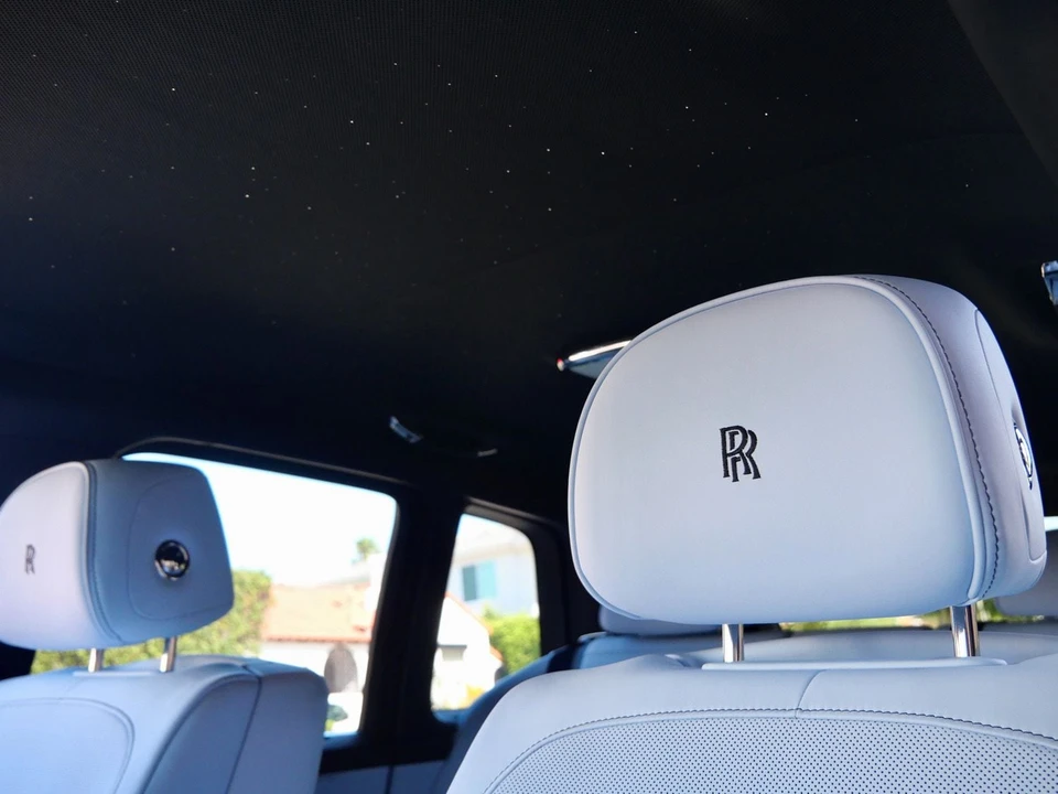 2027 Rolls-Royce Cullinan Black Badge - Image 10 of 31