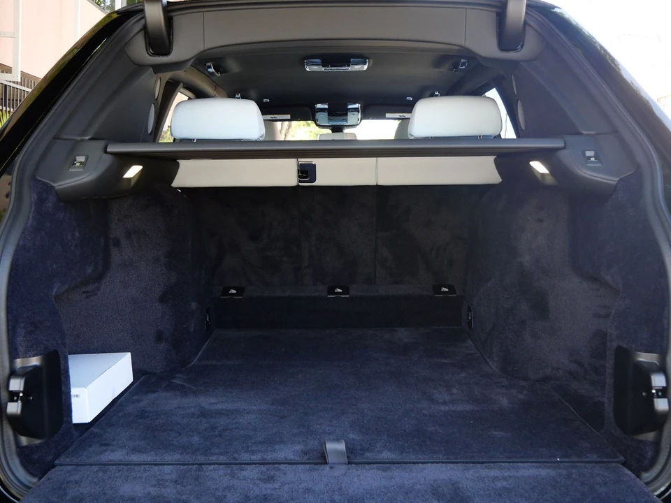 2027 Rolls-Royce Cullinan Black Badge - Image 29 of 31