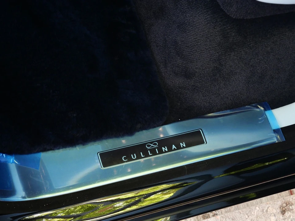 2027 Rolls-Royce Cullinan Black Badge - Image 9 of 31