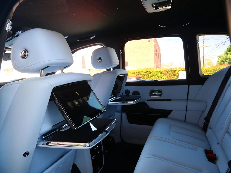 2027 Rolls-Royce Cullinan Black Badge - Image 27 of 31