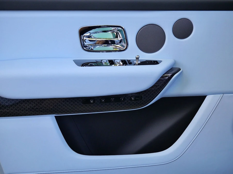 2027 Rolls-Royce Cullinan Black Badge - Image 11 of 31