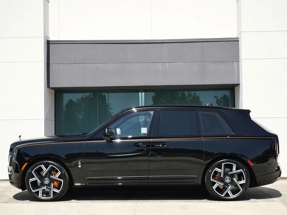 2027 Rolls-Royce Cullinan Black Badge - Image 3 of 31