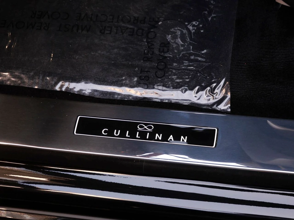 2027 Rolls-Royce Cullinan Black Badge - Image 9 of 31
