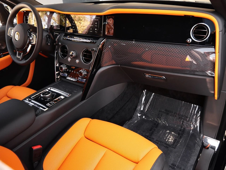 2027 Rolls-Royce Cullinan Black Badge - Image 17 of 31