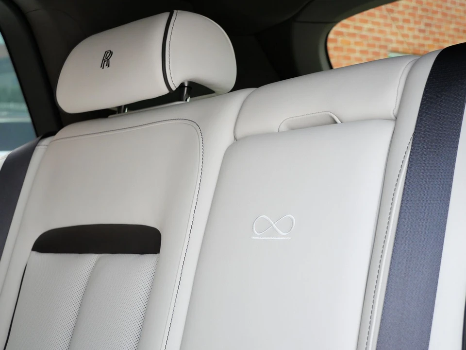 2027 Rolls-Royce Cullinan Black Badge - Image 27 of 31